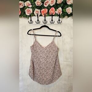 Kismet Classic Spotted V-Neck Camisole